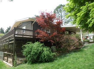 515 Robertsville Rd, Oak Ridge, TN 37830