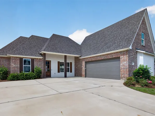 76 Turtle Creek Dr, Benton, LA 71006