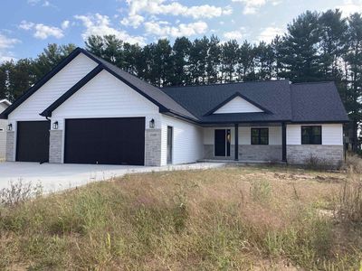 2100 ABBEY ROAD, New London, WI, 54961