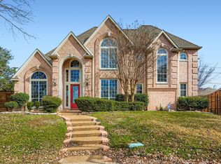 7411 Hour Glass Cir, Dallas, TX 75252