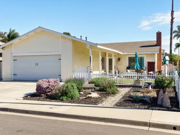 350 Mira Flores Ct, Camarillo, CA 93012