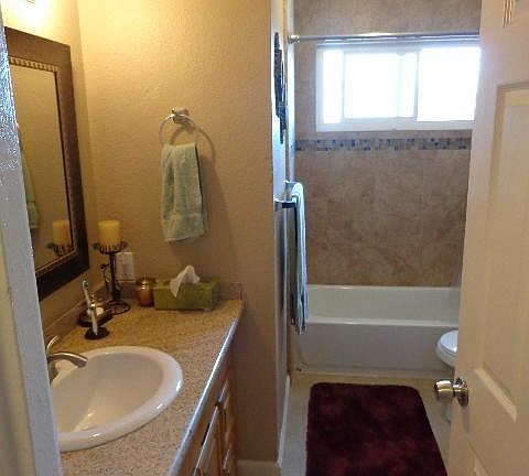 5th image of 6212 8th St