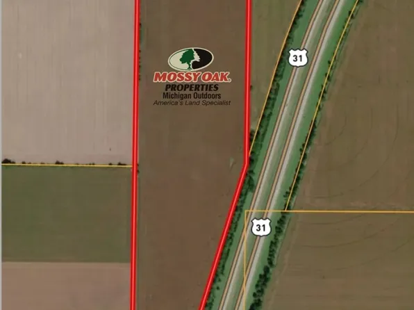 W Bertrand Rd, Niles, MI 49120