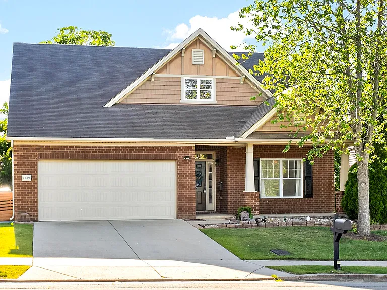 7339 Autumn Crossing Way — Photo 8