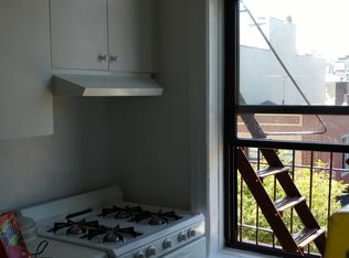 2510 41st St, Astoria, NY 11103