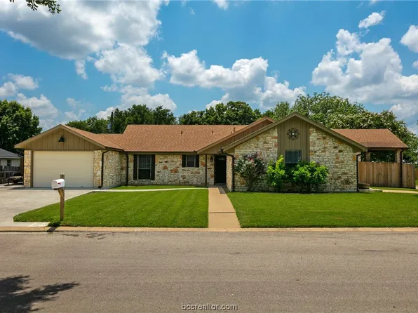 921 Alan Ln, Caldwell, TX 77836