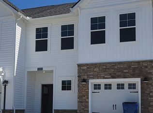 12353 Petrel Xing, Midlothian, VA 23112