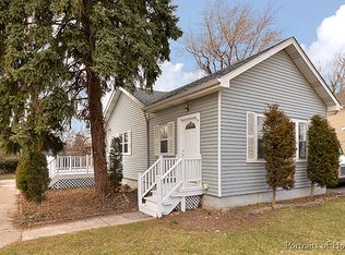 308 N Lincoln St, Westmont, IL 60559