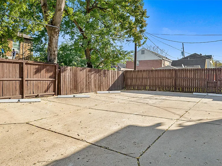 3901 Dallas St #B — Photo 17