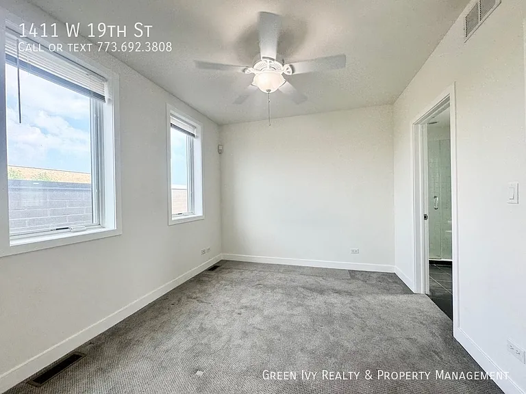 1411 W 19th St — Photo 14