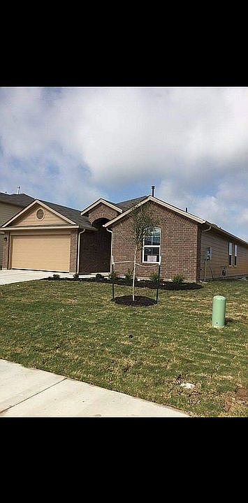 2nd image of 720 Luna Vista Dr