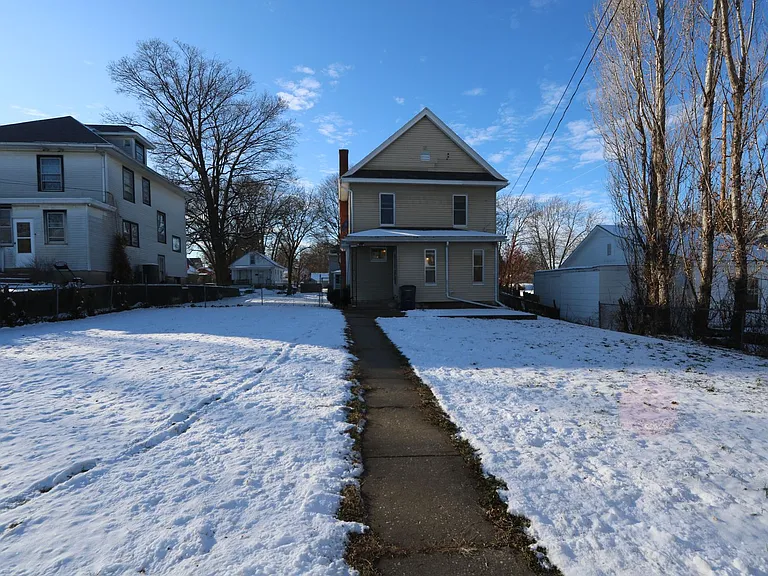 104 S Garfield Ave — Photo 22