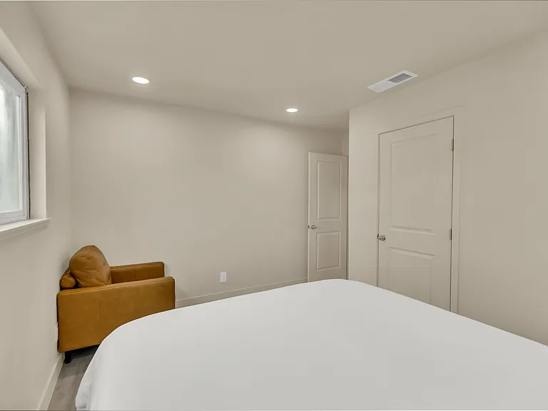 8148 Addie Ave — Photo 2
