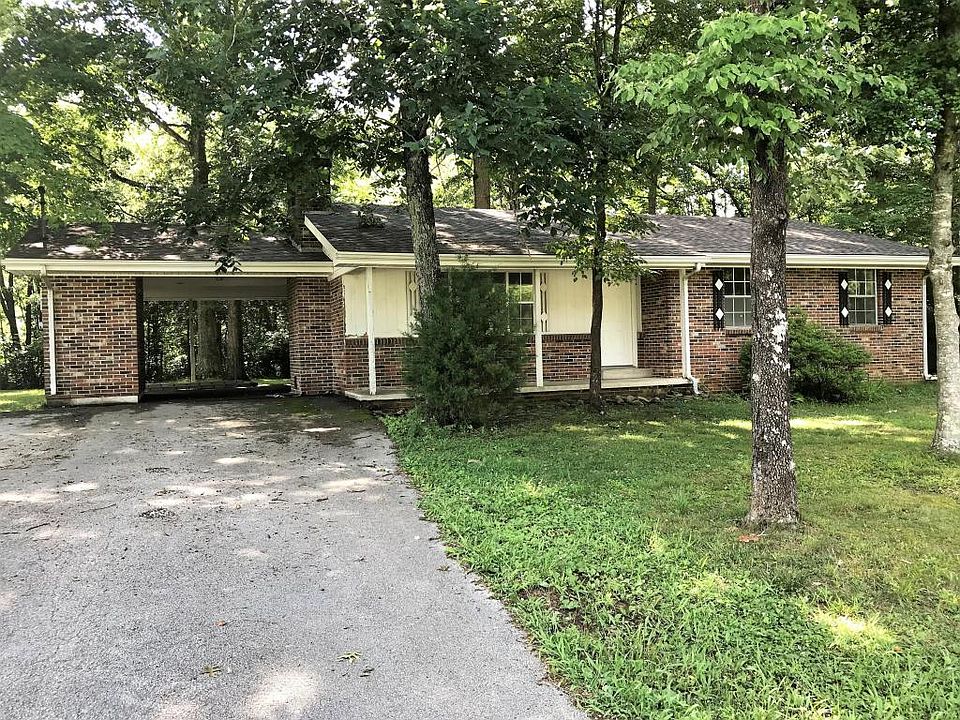 1st image of 110 Lynn Leigh Ln
