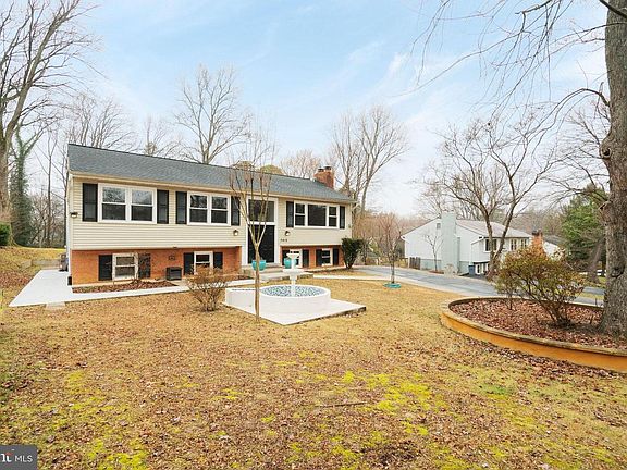 3rd image of 3412 Knox Rd