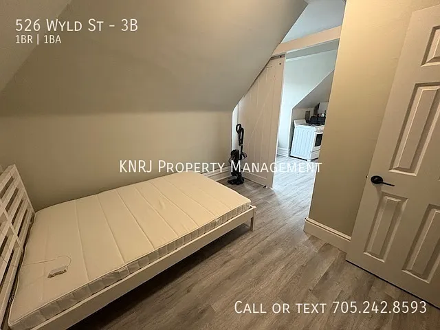 526 Wyld St #3B — Photo 7