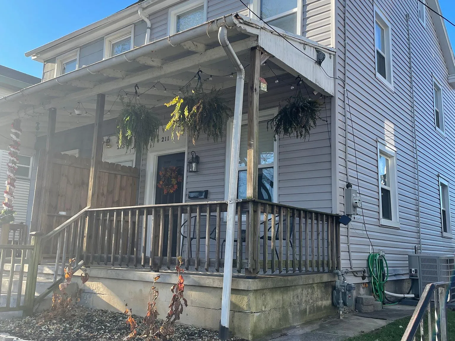 211 Herman Ave — Photo 2