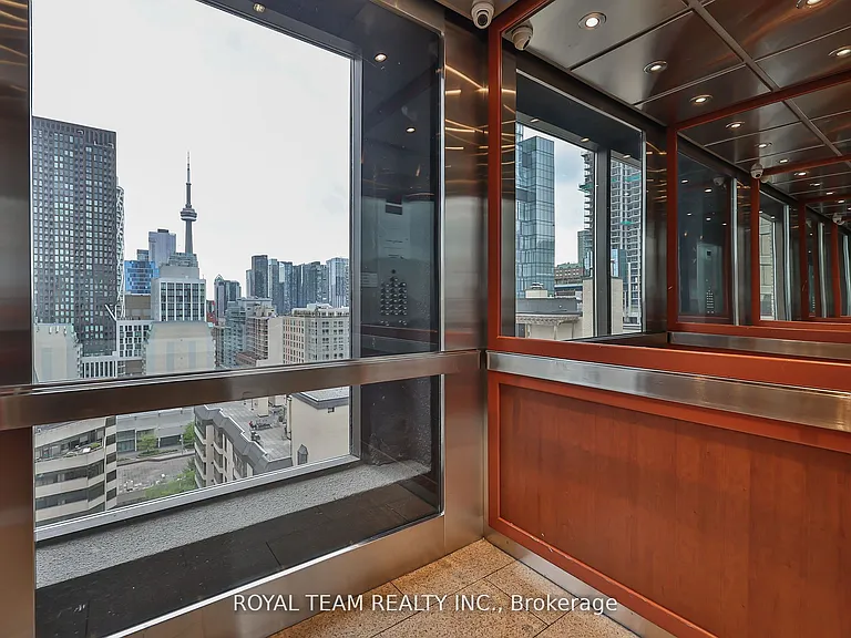 211 N Saint Patrick St S #Penthouse C-10 — Photo 47