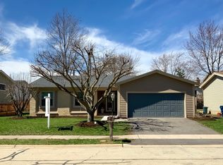 5S760 Malibu Ln, Naperville, IL