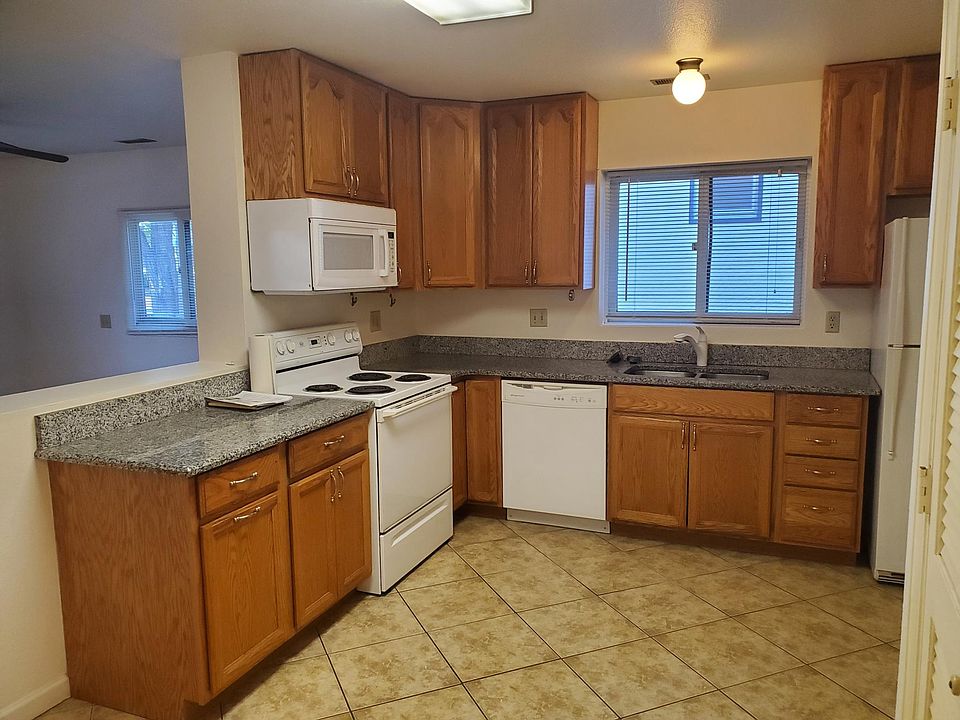 1st image of 506 Iowa Ave