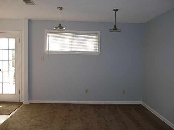 4th image of 4538 Kimball Ave