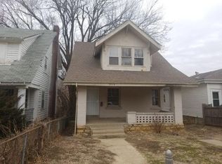 2816 E 40th St, Kansas City, MO 64130