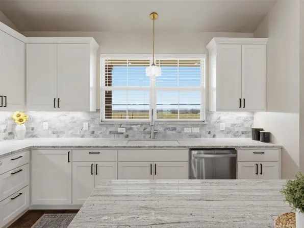 1000 Apache Trl, Rockdale, TX 76567