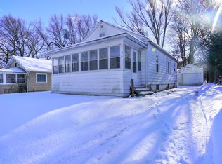 310 E Woodside St, South Bend, IN 46614