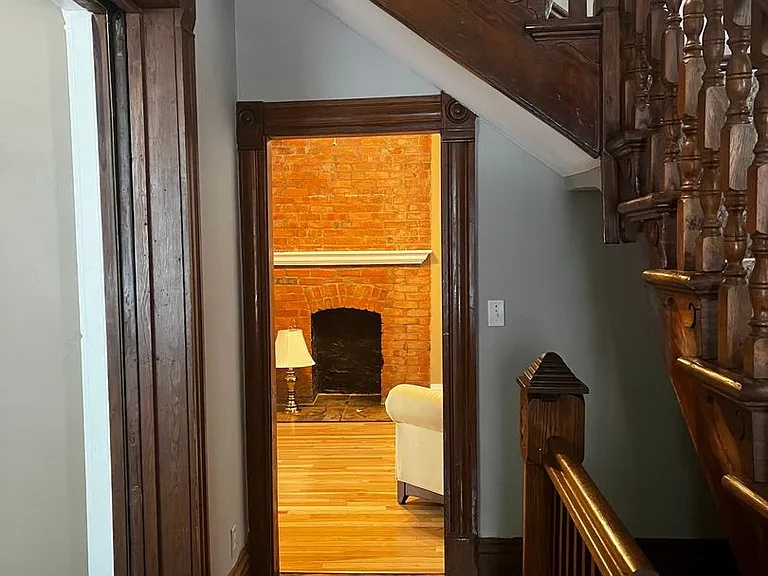 80 King Ave — Photo 16