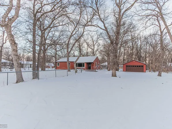 302 Wall Street Ave N, Moorhead, MN 56560