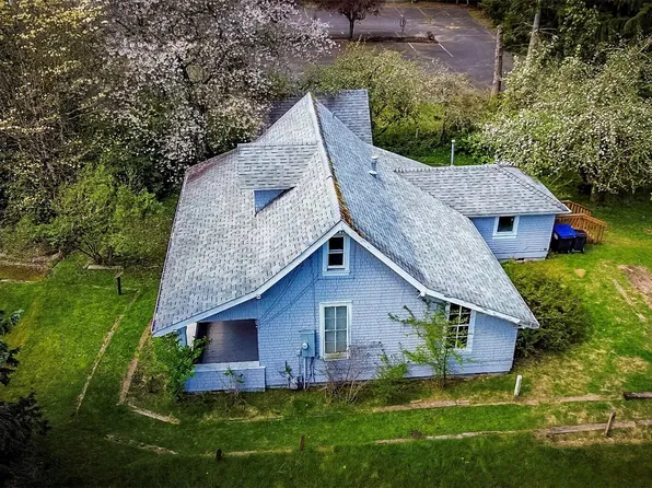 823 Lacey Street SE, Lacey, WA 98503