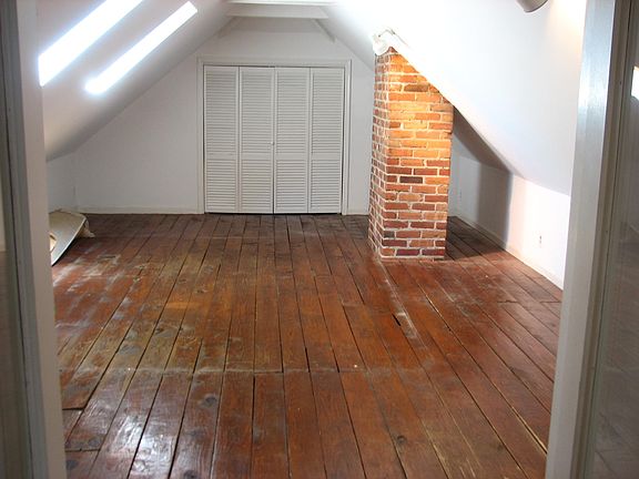 4th image of 804 Westover Ave APT 4