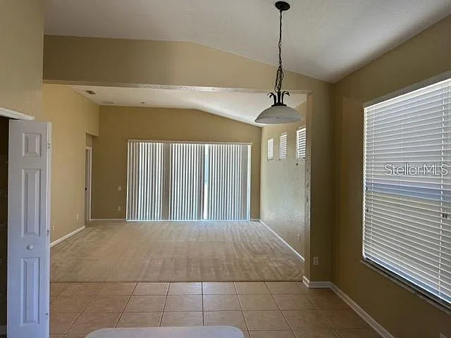 4 bed, 3.0 bath, 2202 sqft, $2,450 — Photo 2