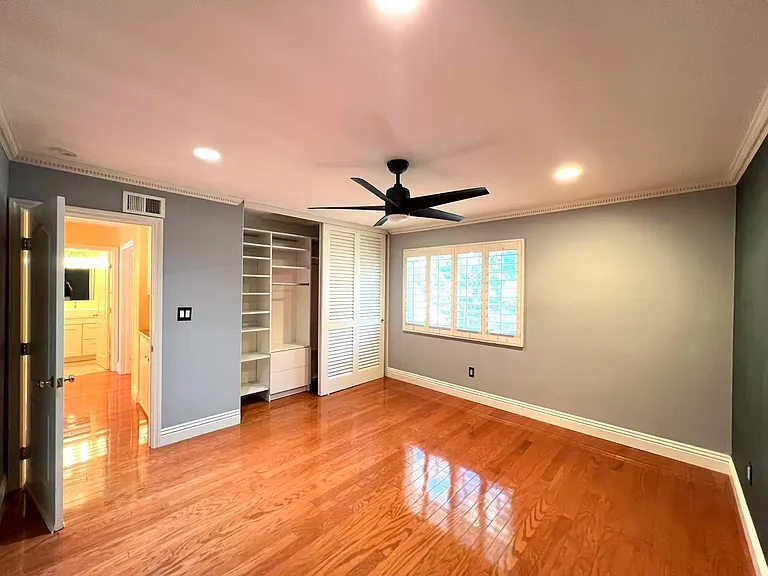 6777 Ossabaw Ct — Photo 9
