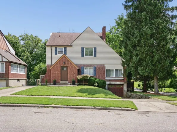 6700 Sampson Ln, Cincinnati, OH 45236
