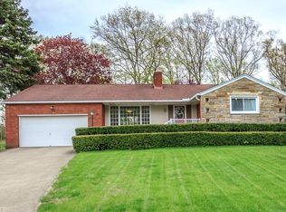 6850 Melridge Dr, Concord Township, OH 44077