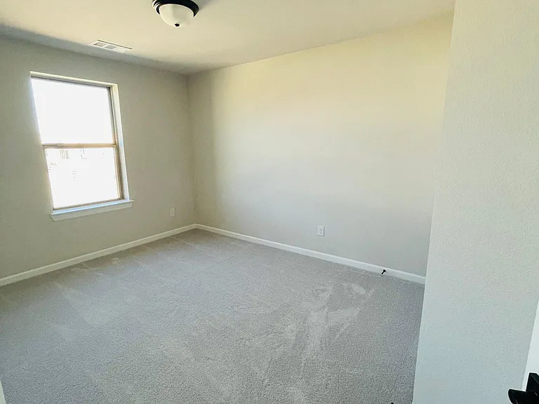 9028 Winding Creek Dr — Photo 8