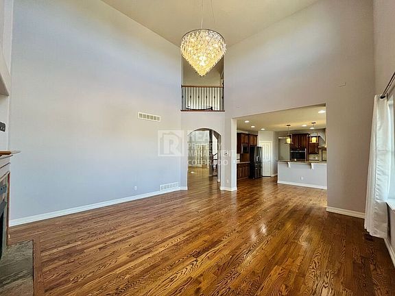 5th image of 8099 S Country Club Pkwy