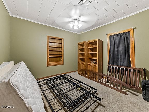 2nd image of 702 N Boudreaux Ave
