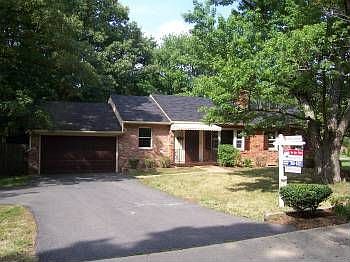 1st image of 627 Echols St SE