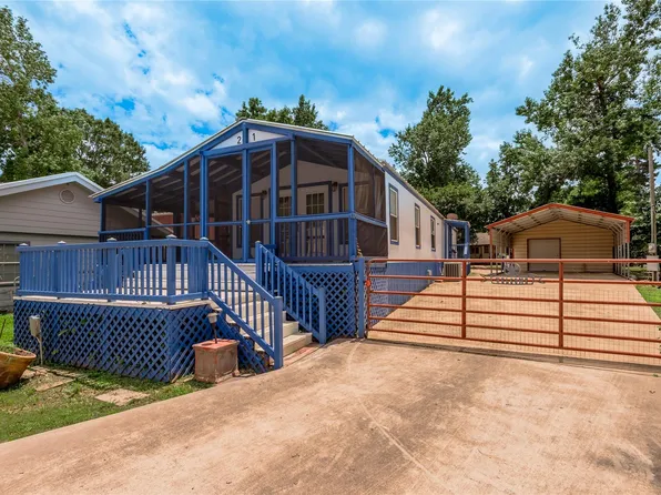 21 Oahu Ct, Pointblank, TX 77364