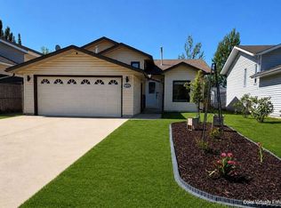 7818 E Mission Heights Dr, Grande Prairie, AB T8W1Y2
