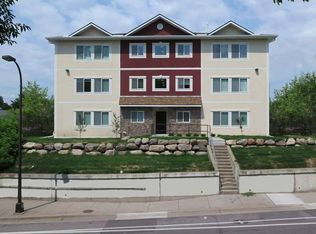 823 15th Ave SE #E, Minneapolis, MN 55414