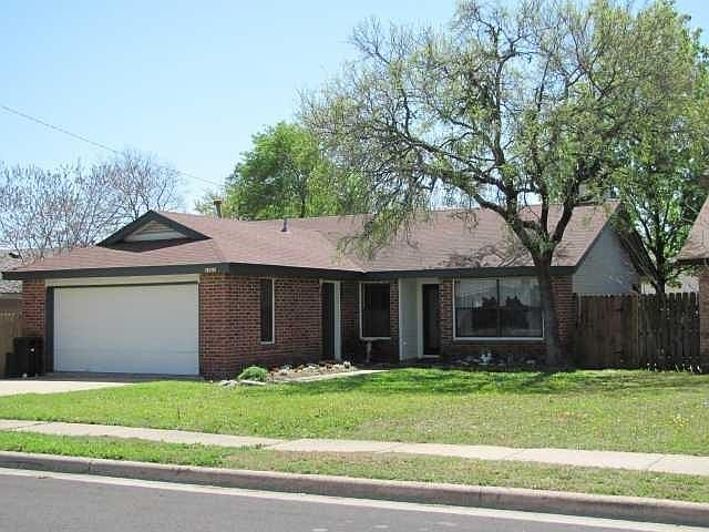 1st image of 1403 Somerset Dr