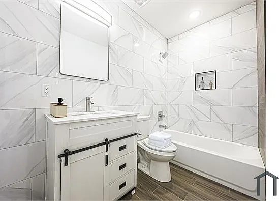 934 W Dauphin St #1 — Photo 22