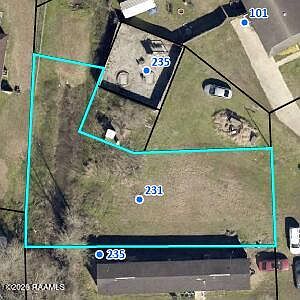 1st image of 231 Watermark Dr