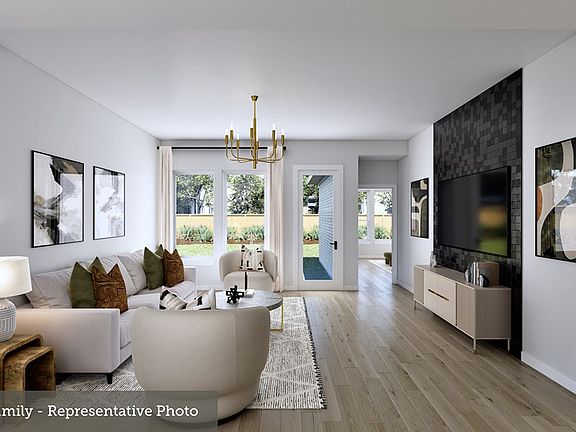 The New Braunfels - Family Room