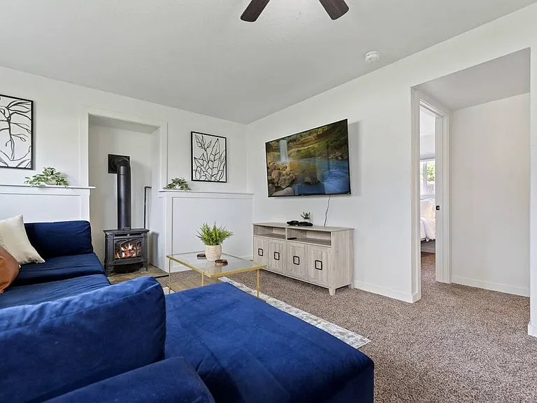 4795 S Maverick Way — Photo 4