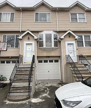 1st image of 355G Mallory Ave