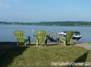 3607 Lakeshore Dr, Lapeer, MI 48446